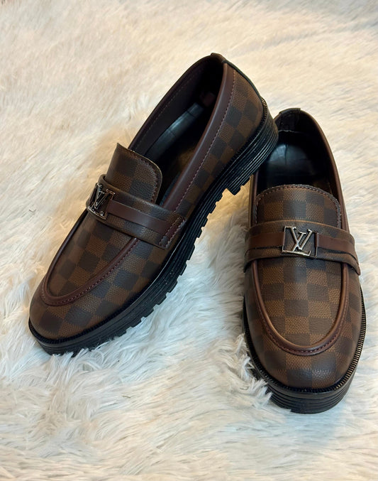 Chunky triple sole br shoe